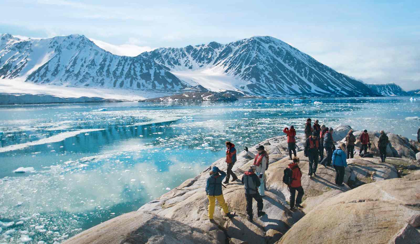 svalbard_expedition_Copyright_Adam Rheborg (1)