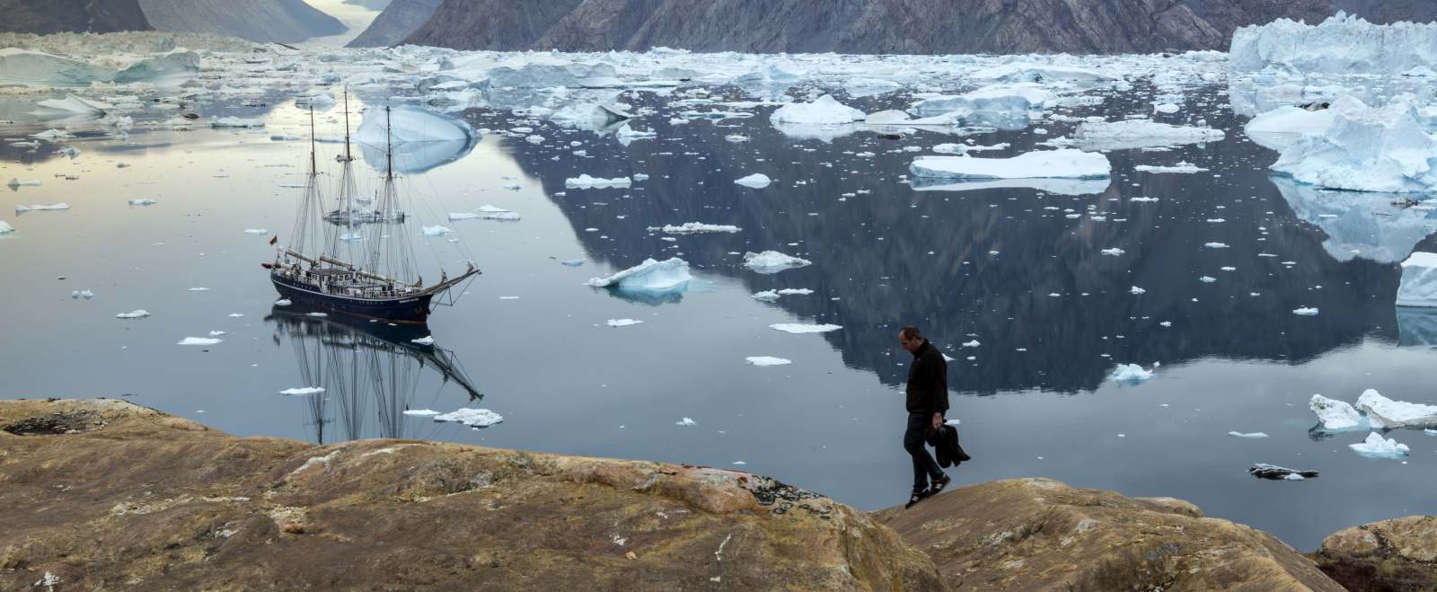 RVR_August; Rembrandt van Rijn; sailing ship; landscape; Tall Ship;  (56).jpg_Olga Lartseva_teasertext1