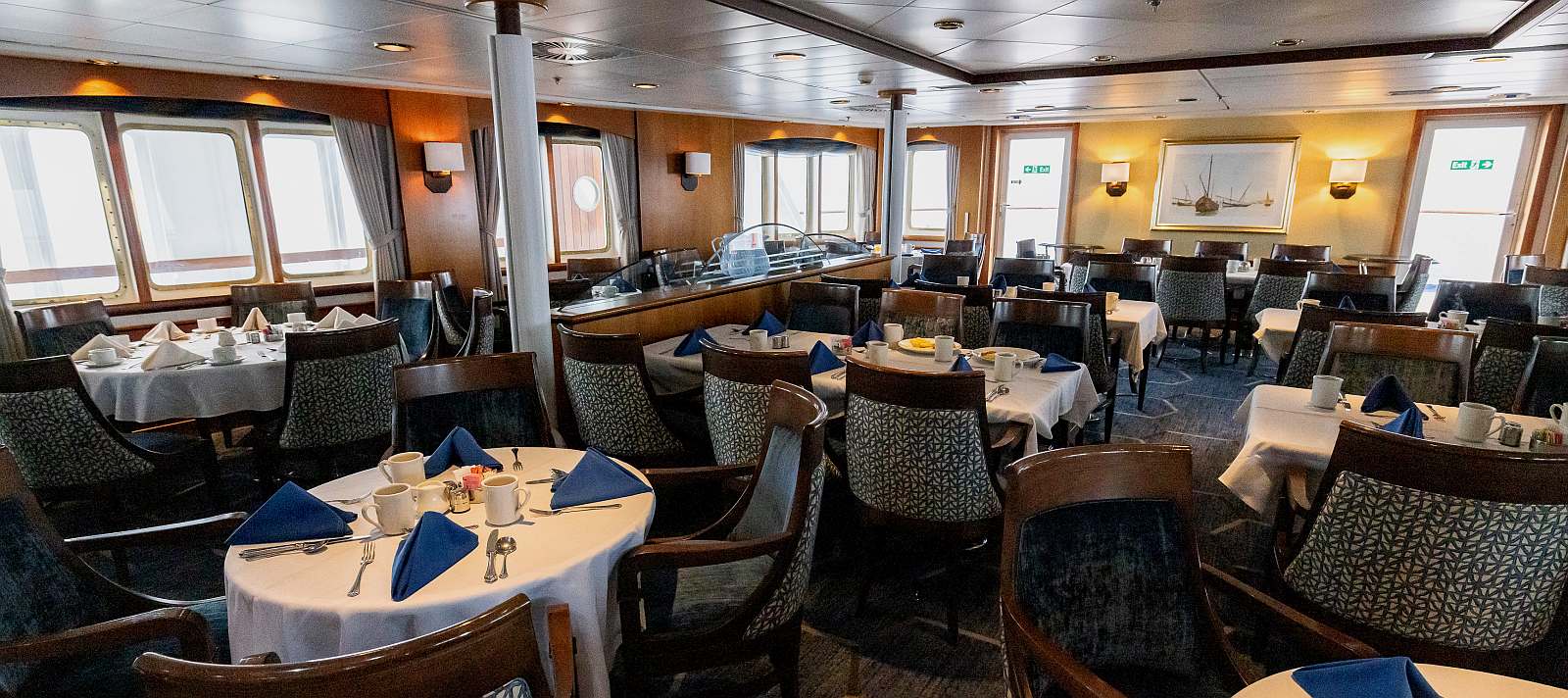 EXPEDITION | 128 Passagiere - Leguan Reisen