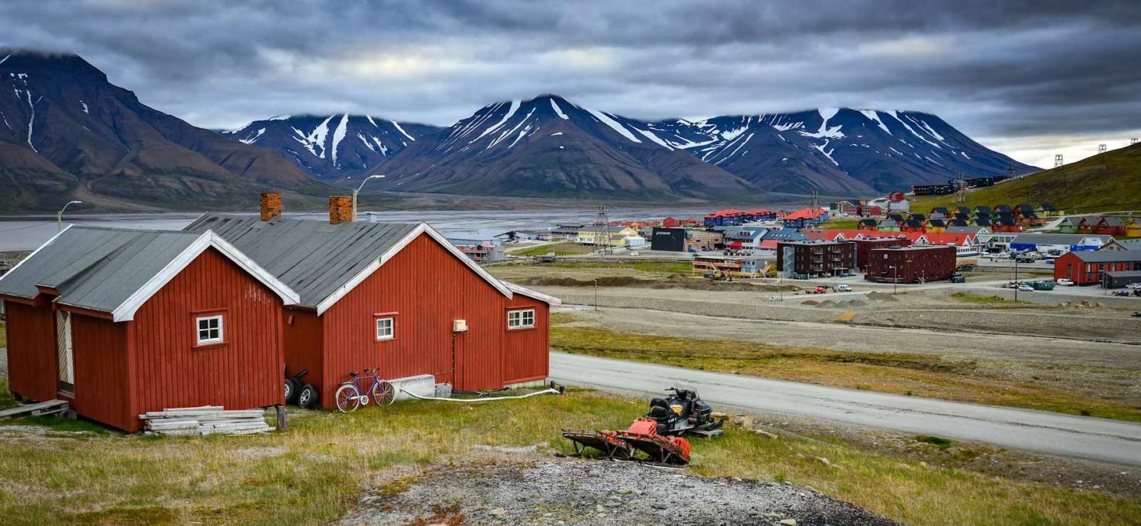 Ny Alesund_background