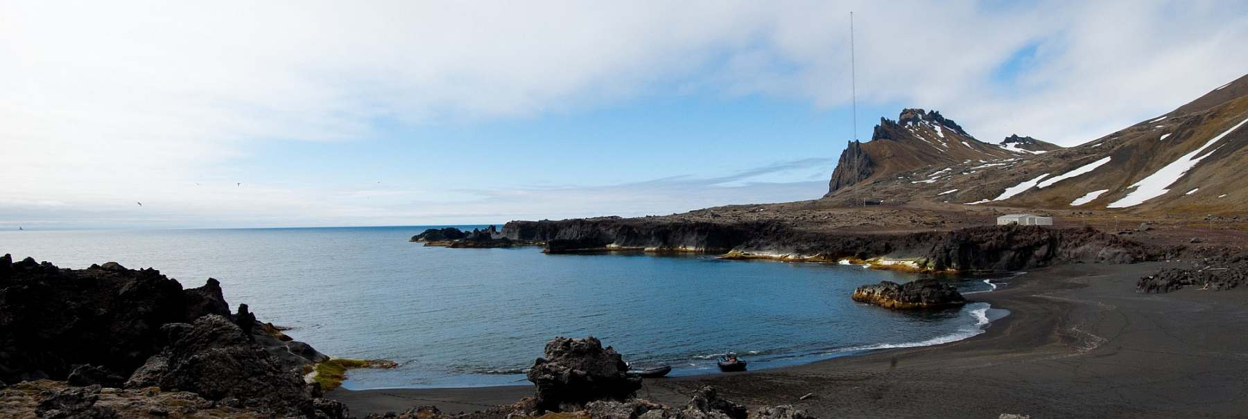 Jan Mayen view_Erwin Vermeulen-slider