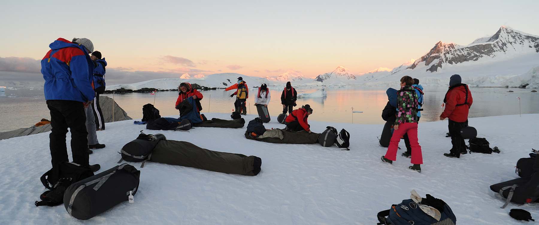 Antarktis Basecamp: Aktive Expedition ins Reich des Eises | PLANCIUS - Polar