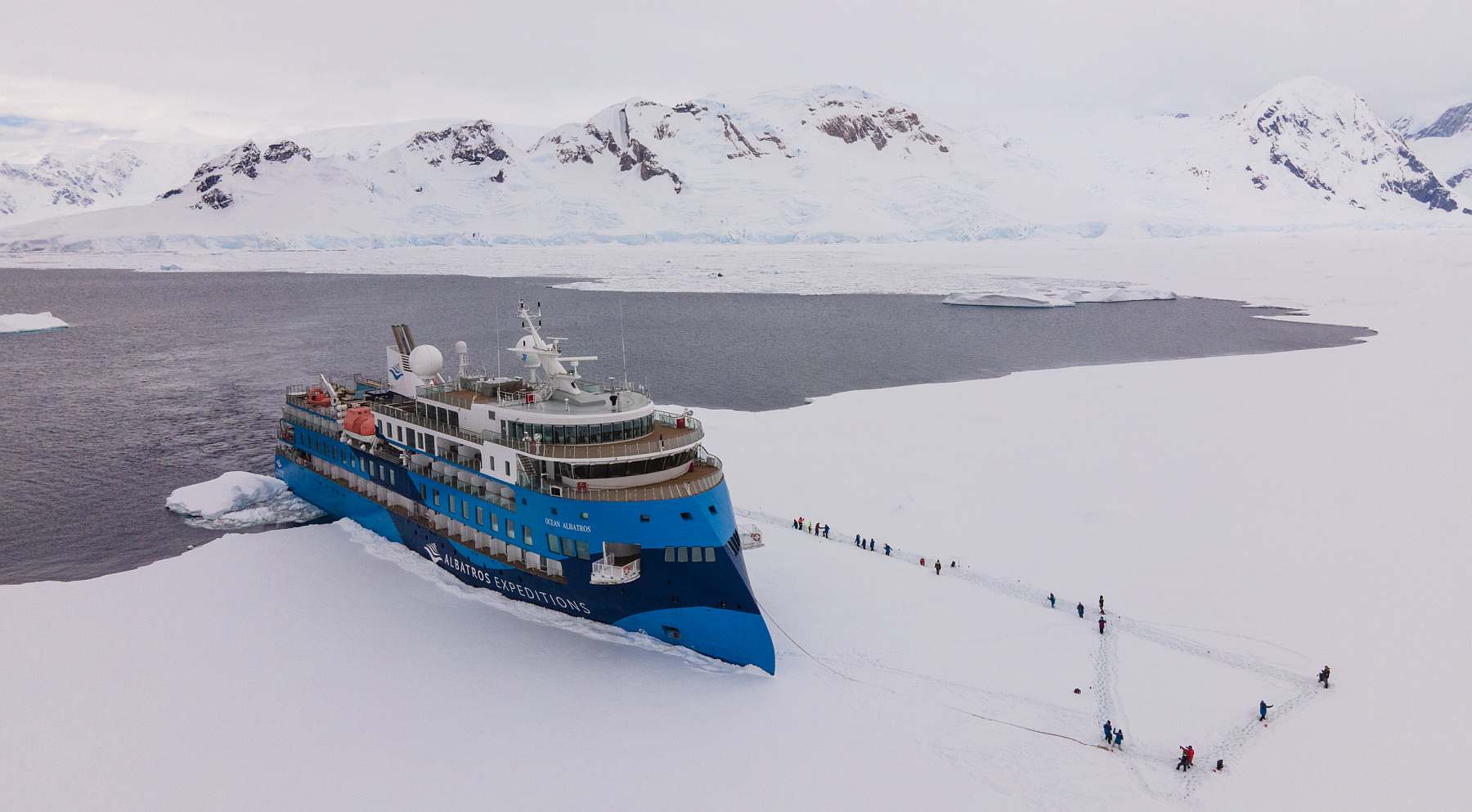 Unberührte Wildnis: Südshetlandinseln & Antarktische Halbinsel | OCEAN VICTORY - Polar