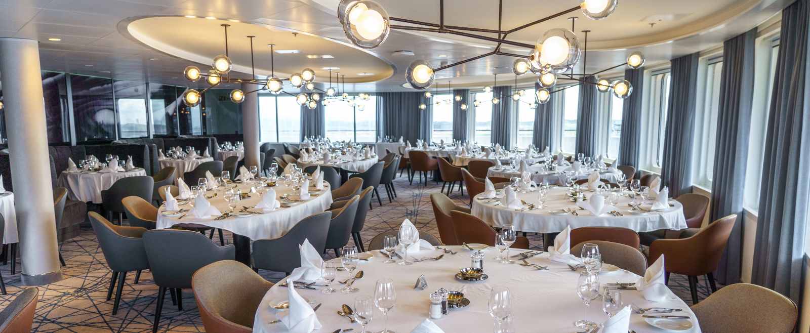 MS ULTRAMARINE | Große Antarktis-Expedition - Falklandinseln, Südgeorgien & Überquerung des südlichen Polarkreises - Polar